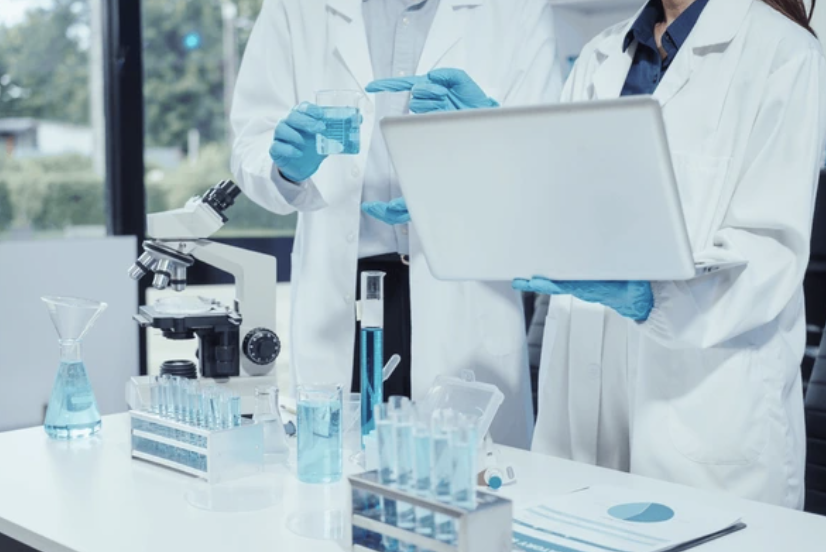Lab scientists working together